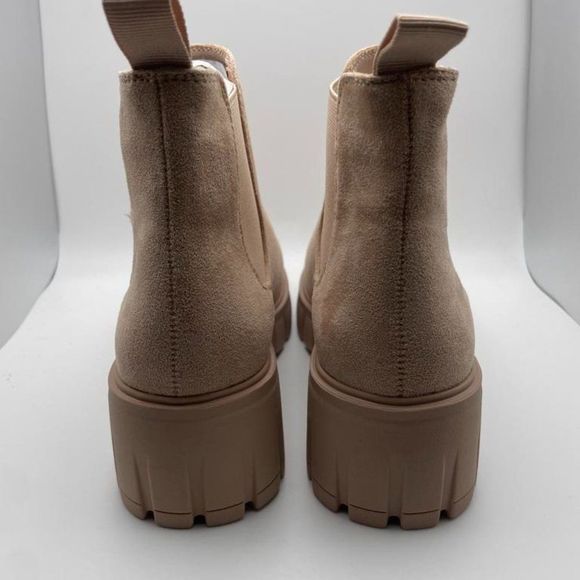 CUSHIONAIRE Women's HEELED slip on Chelsea Boot CREAM 7 - Picture 4 of 6